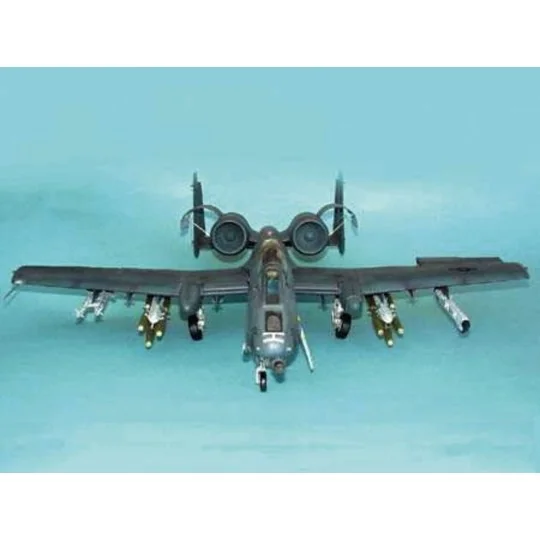 Fairchild A-10 A Thunderbolt N/AW, 1/32 - Trumpeter 02215