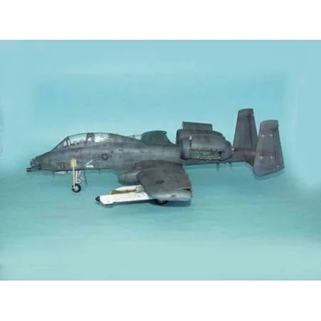 Fairchild A-10 A Thunderbolt N/AW, 1/32 - Trumpeter 02215