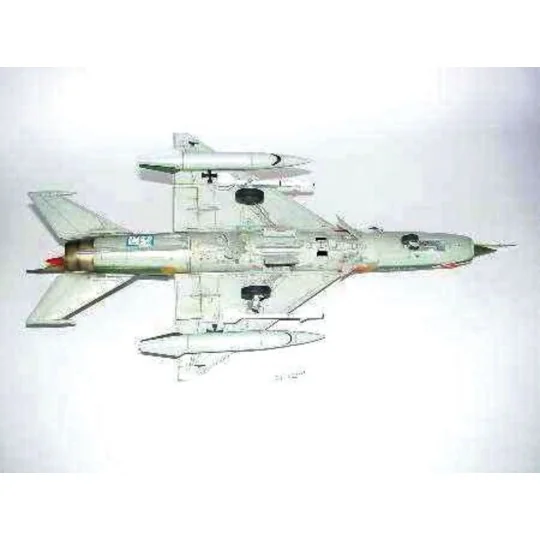 MiG-21 MF, 1/32 - Trumpeter 02218