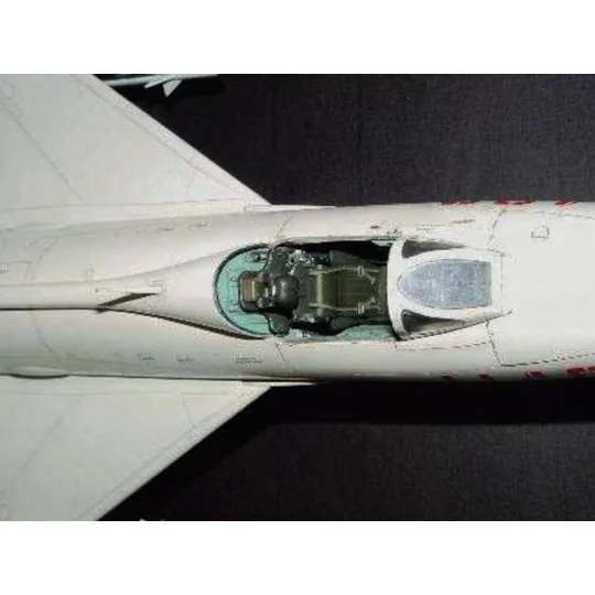 Shenyang F-7 II, 1/32 - Trumpeter 02216