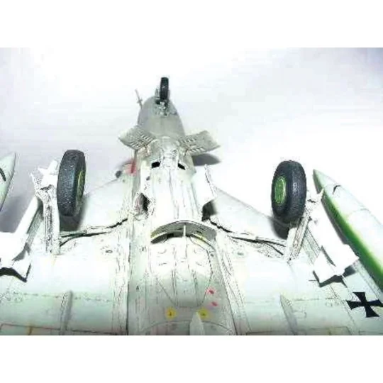 MiG-21 MF, 1/32 - Trumpeter 02218