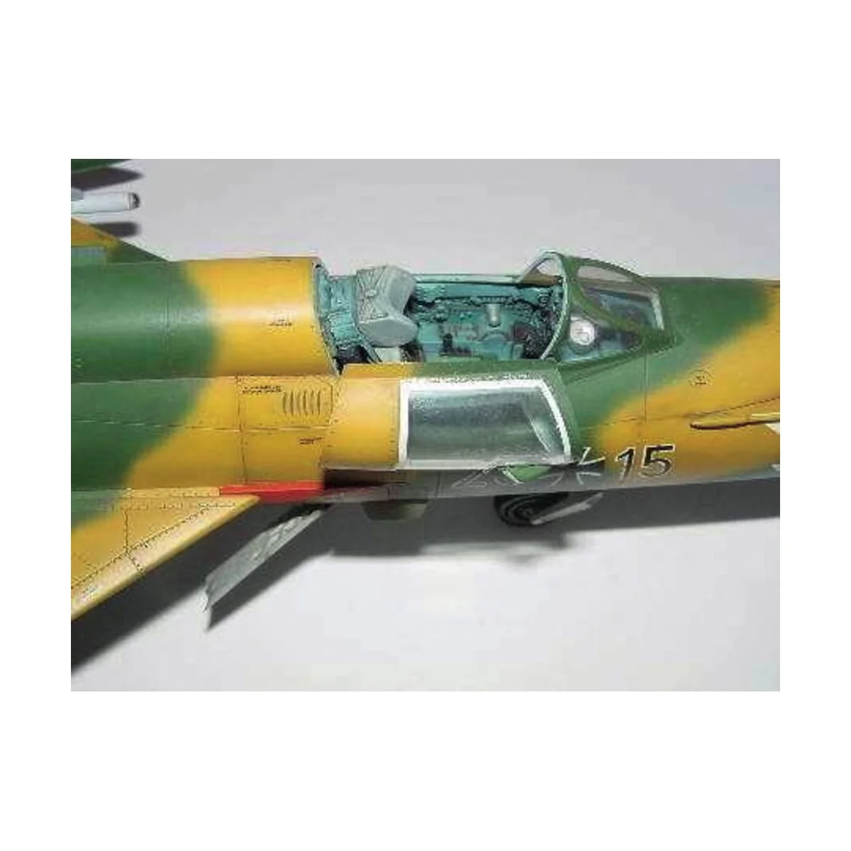MiG-21 MF, 1/32 - Trumpeter 02218