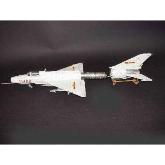 Shenyang F-7 II, 1/32 - Trumpeter 02216
