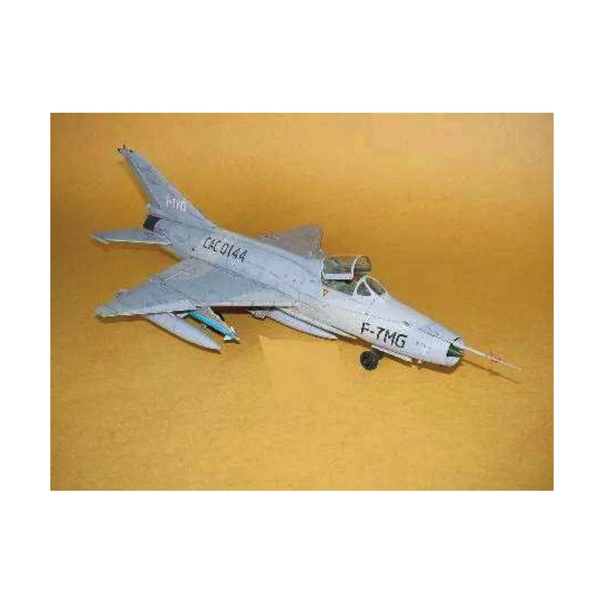 Chengdu F-7 MG, 1/32 - Trumpeter 02220