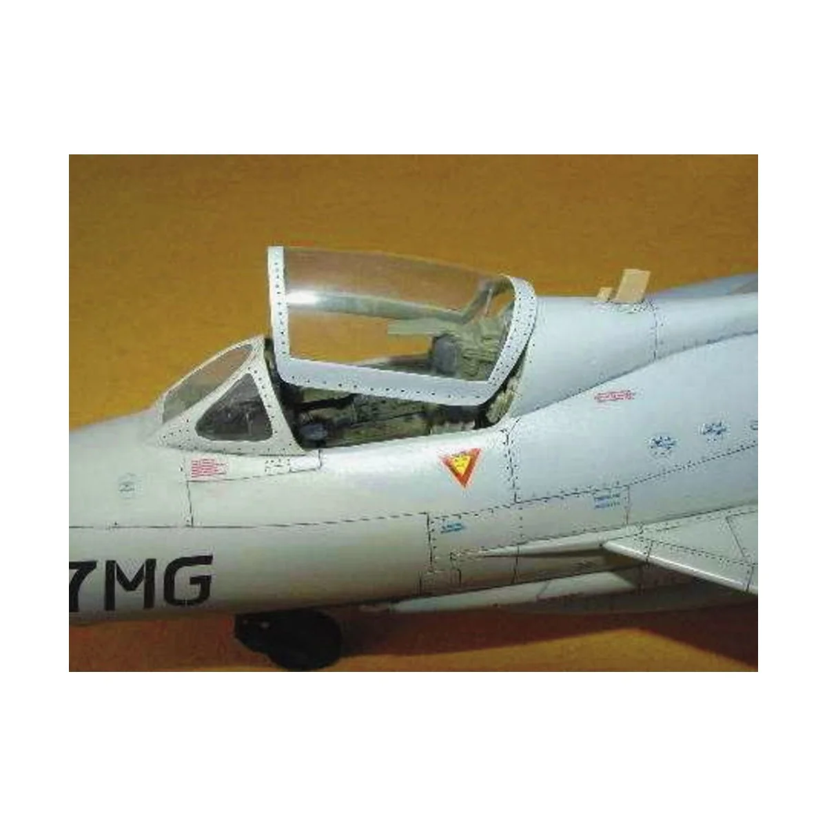 Chengdu F-7 MG, 1/32 - Trumpeter 02220