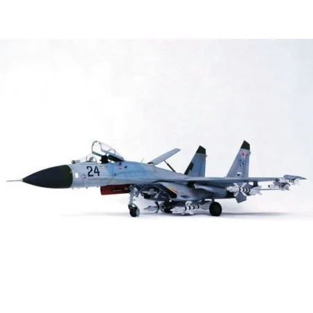Sukhoi Su-27 Flanker B, 1/32 - Trumpeter 02224