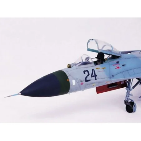 Sukhoi Su-27 Flanker B, 1/32 - Trumpeter 02224
