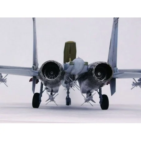 Sukhoi Su-27 Flanker B, 1/32 - Trumpeter 02224