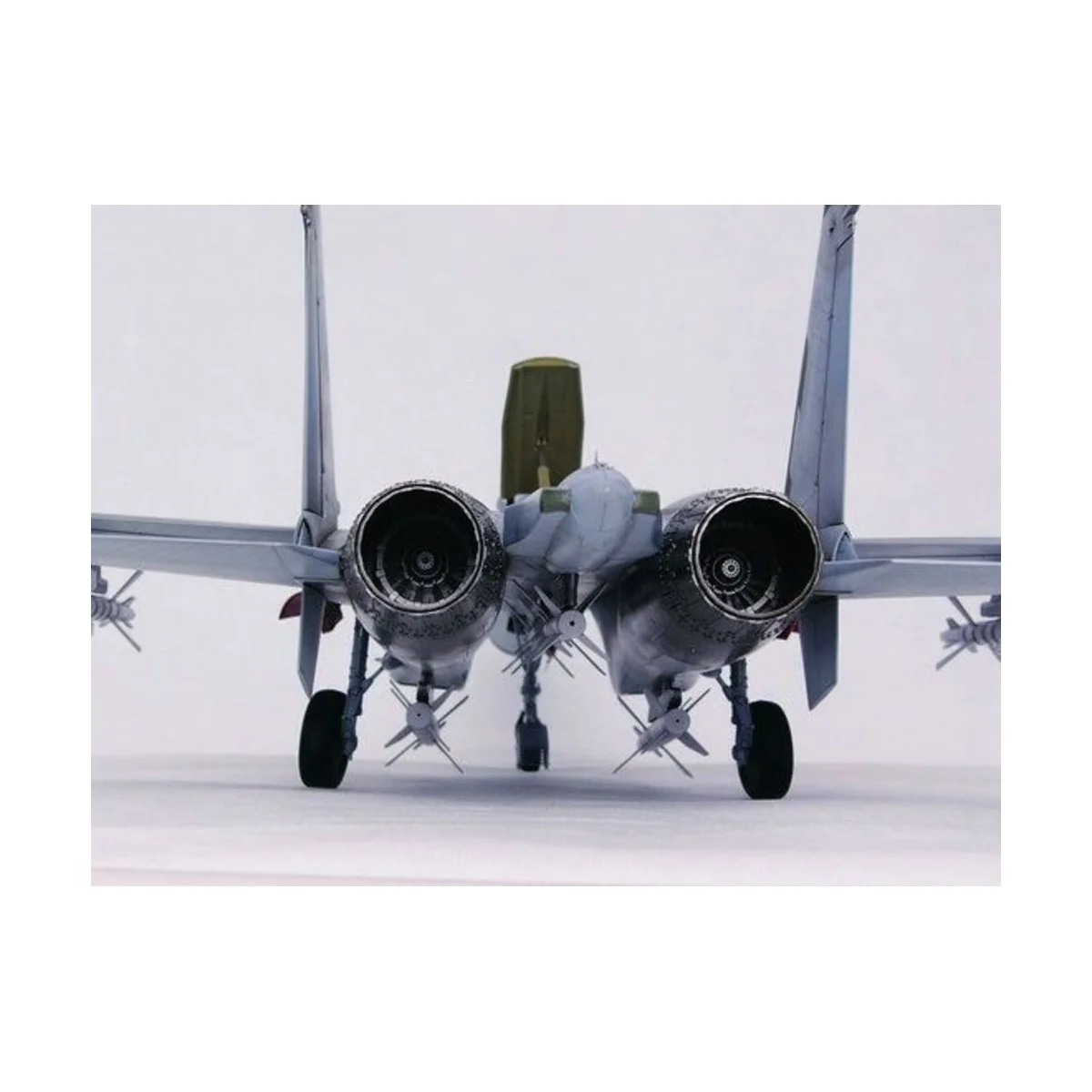 Sukhoi Su-27 Flanker B, 1/32 - Trumpeter 02224
