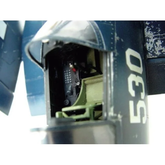 Vought F4U-1D Corsair, 1/32 - Trumpeter 02221