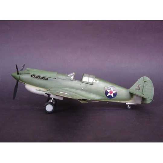 Curtiss P-40B Warhawk, 1/32 - Trumpeter 02228
