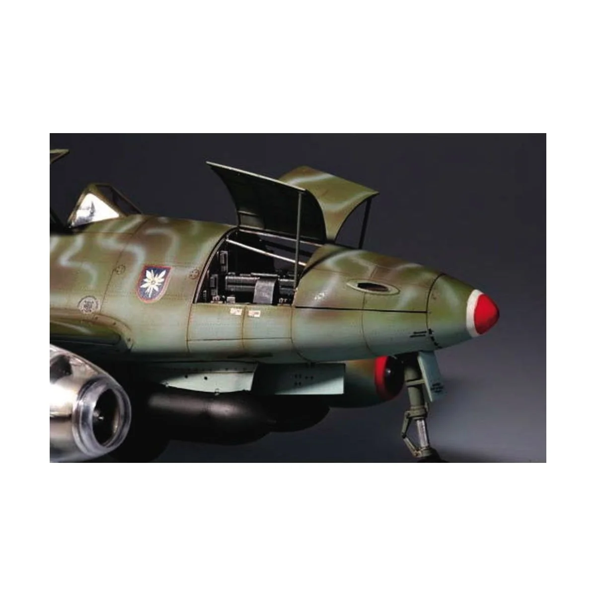 Messerschmitt Me 262 A-2a, 1/32 - Trumpeter 02236