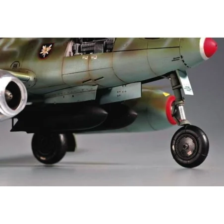 Messerschmitt Me 262 A-2a, 1/32 - Trumpeter 02236