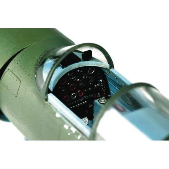 China Nanchang CJ-6, 1/32 - Trumpeter 02240