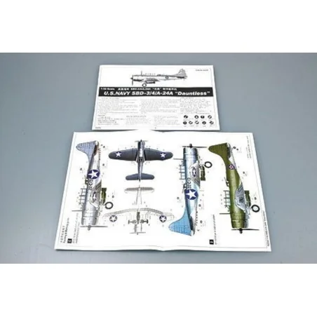 SBD-3/4/A-24A Dauntless US Navy, 1/32 - Trumpeter 02242