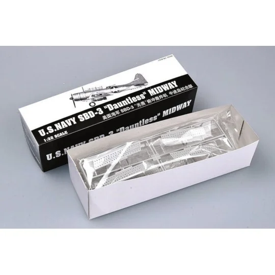 SBD-3 Dauntless Midway US Navy, 1/32 - Trumpeter 02244