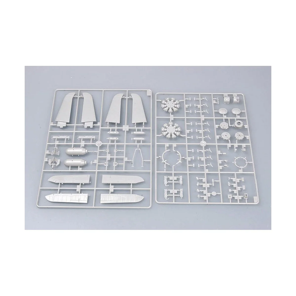 SBD-3 Dauntless Midway US Navy, 1/32 - Trumpeter 02244