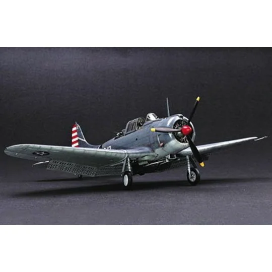 SBD-3/4/A-24A Dauntless US Navy, 1/32 - Trumpeter 02242