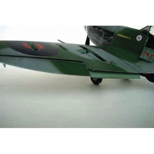 Supermarine Spitfire Mk. Vb, 1/24 - Trumpeter 02403