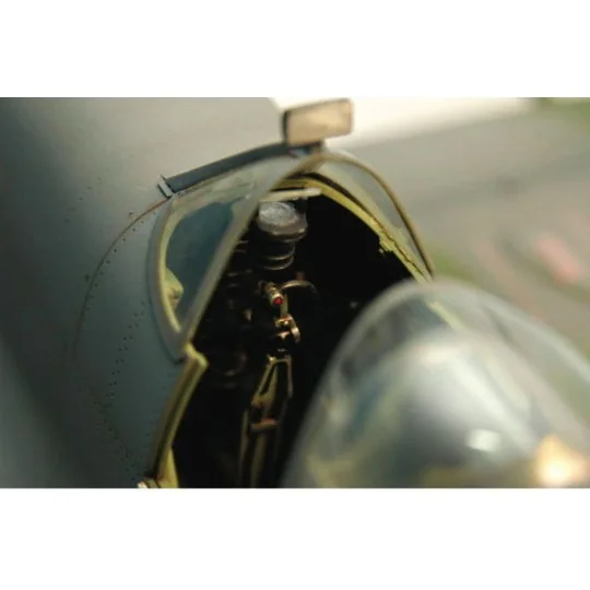 Supermarine Spitfire Mk. VI, 1/24 - Trumpeter 02413