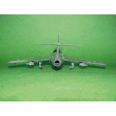 MiG-15 UTI Midget, 1/48 - Trumpeter 02805