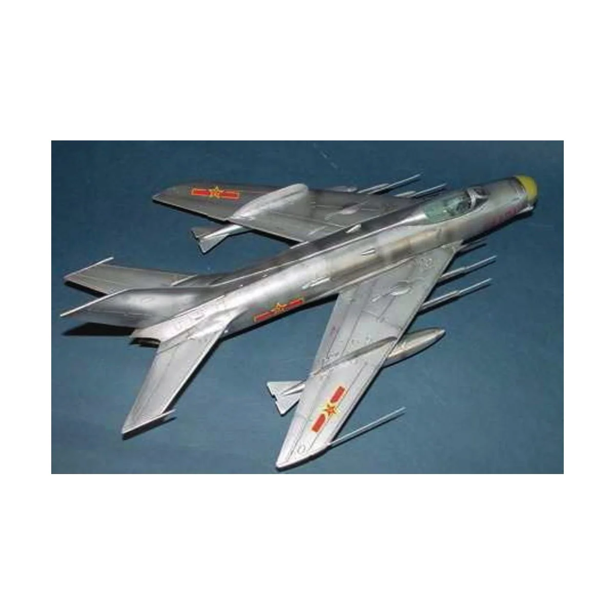 MiG-19 PM Farmer E, 1/48 - Trumpeter 02804
