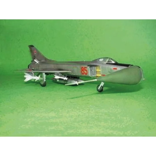 Sukhoi Su-15 A Flagon A, 1/48 - Trumpeter 02810