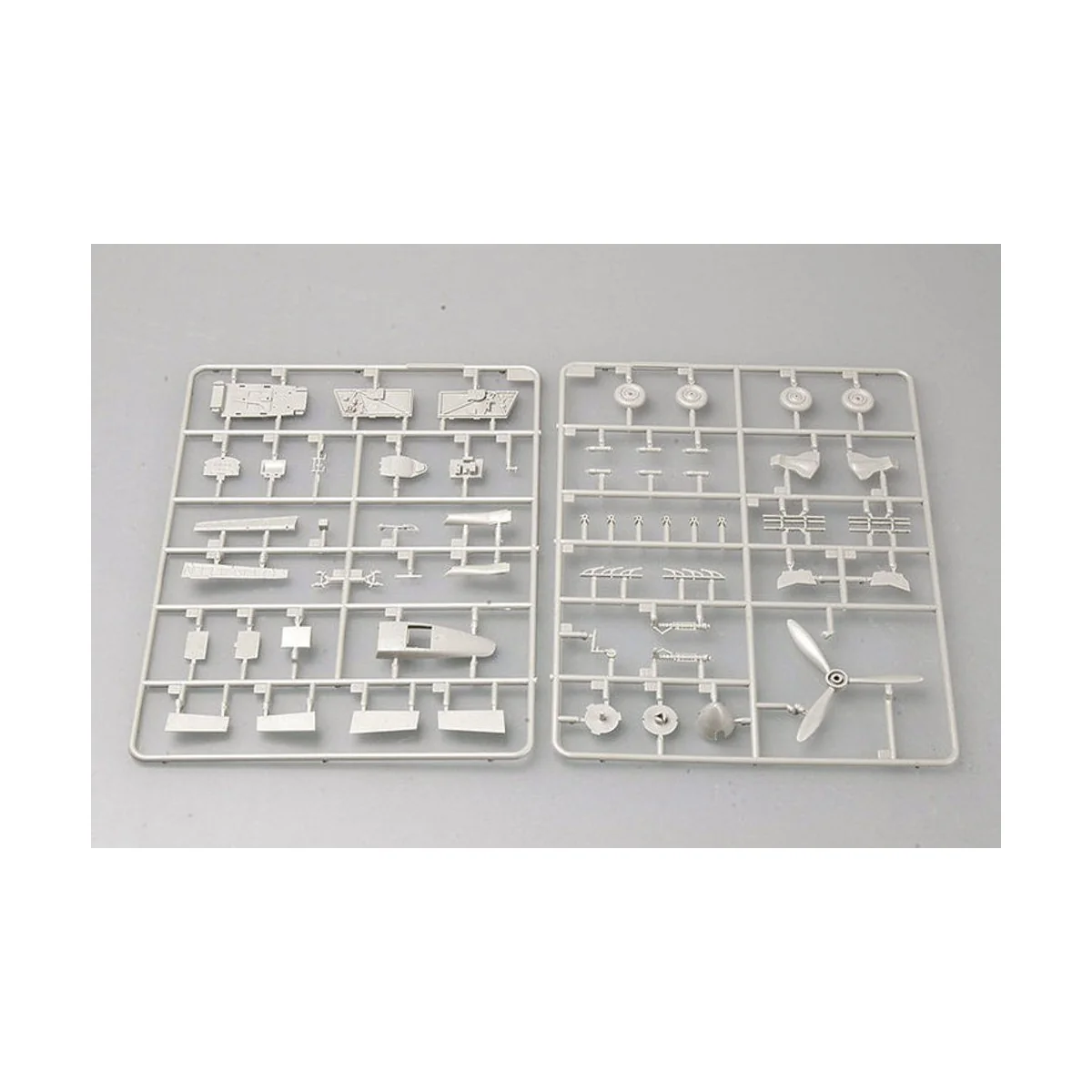 Soviet MiG-3 Early Version, 1/48 - Trumpeter 02830