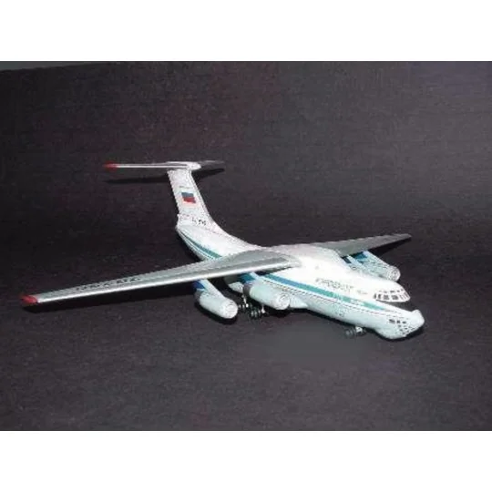 Iljushin IL-76 Candid Transport, 1/144 - Trumpeter 03901