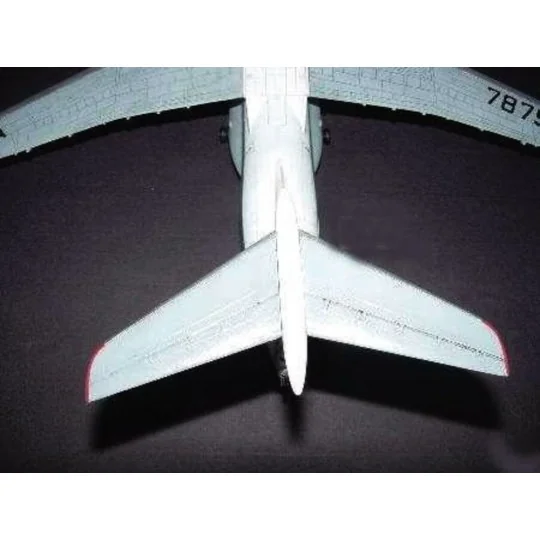 Iljushin IL-76 Candid Transport, 1/144 - Trumpeter 03901