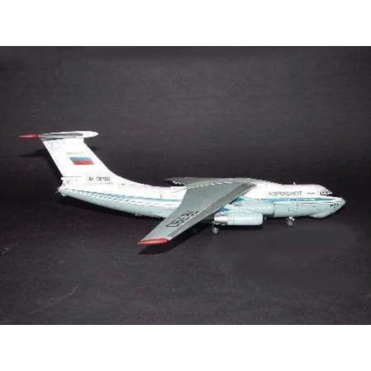 Iljushin IL-76 Candid Transport, 1/144 - Trumpeter 03901