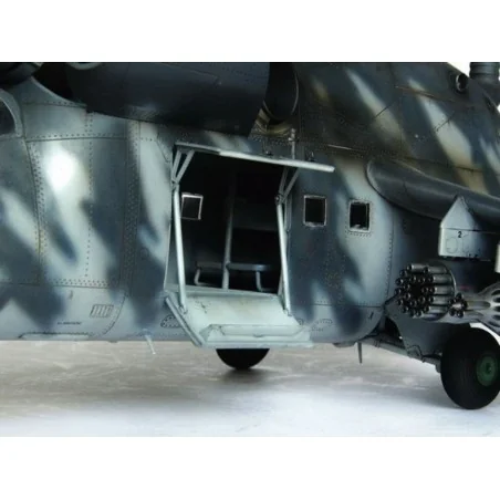 Mil Mi-24 V Hind-E, 1/35 - Trumpeter 05103
