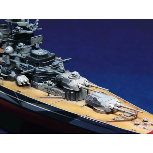 Schlachtschiff Tirpitz, 1/700 - Trumpeter 05712