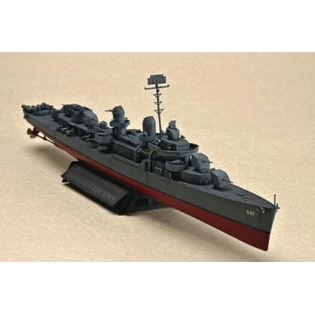 USS The Sullivans DD-537, 1/700 - Trumpeter 05731