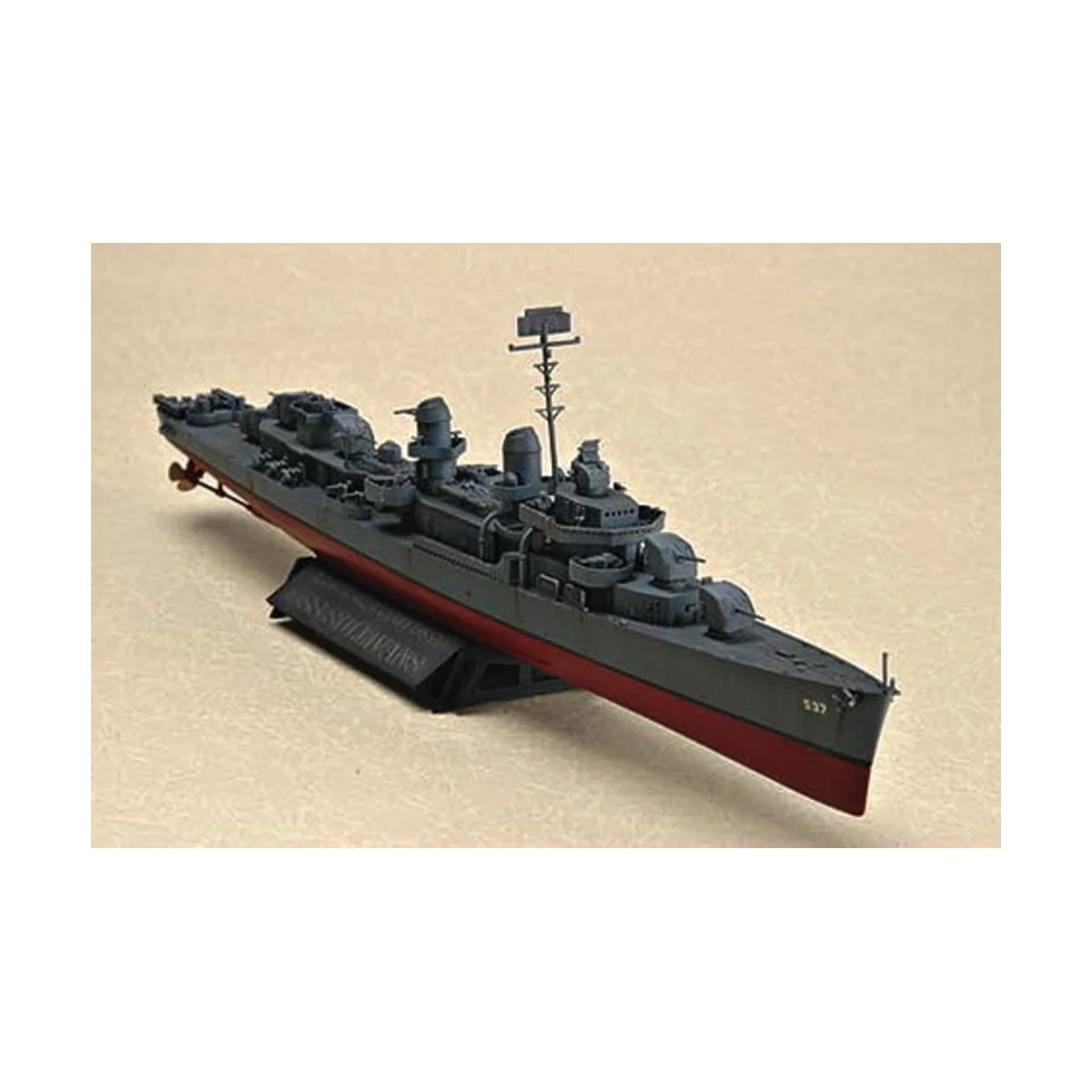 USS The Sullivans DD-537, 1/700 - Trumpeter 05731
