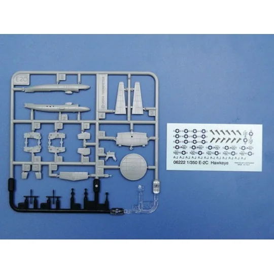 Grumman E-2C Hawkeye, 1/350 - Trumpeter 06222