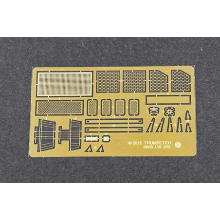 2P16 Launcher with Missile of 2k6 Luna (FROG-5), 1/35 - Trumpeter 0...