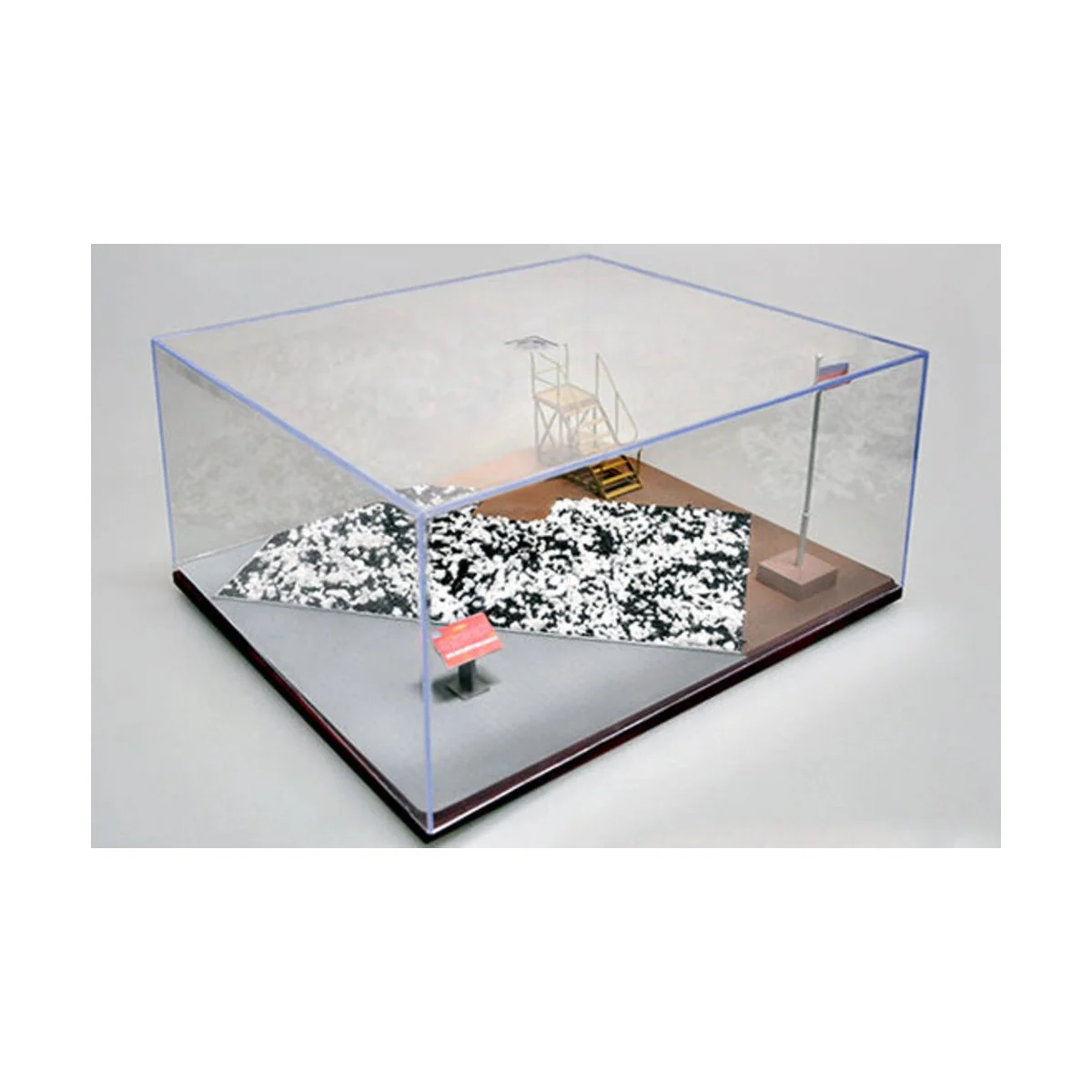 Acrylic Diorama Display Case 316 x 276 x 136mm - Master Tools 09849