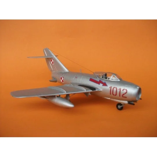 MIG-15 Fagot, 1/72 - Mistercraft B-49
