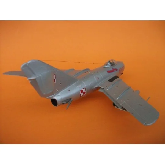 MIG-15 Fagot, 1/72 - Mistercraft B-49