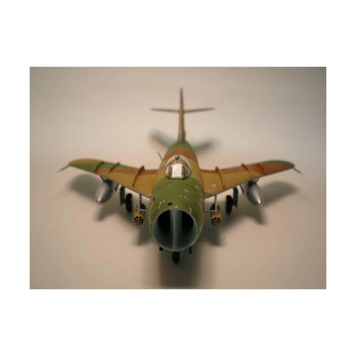 MiG-17 PF Radar Fresco, 1/72 - Mistercraft C-29