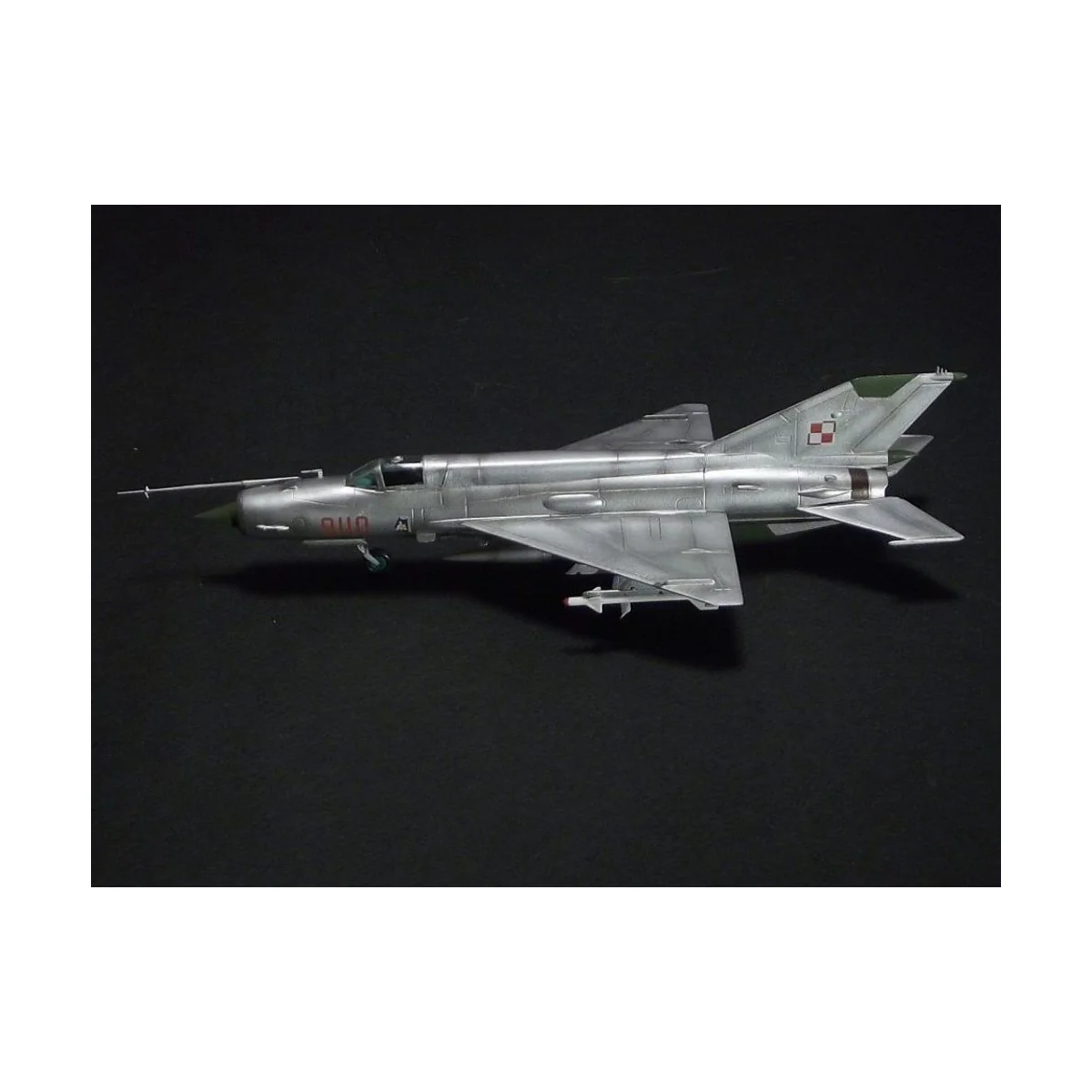 MiG-21MF Tomcat Killer, 1/72 - Mistercraft C-16