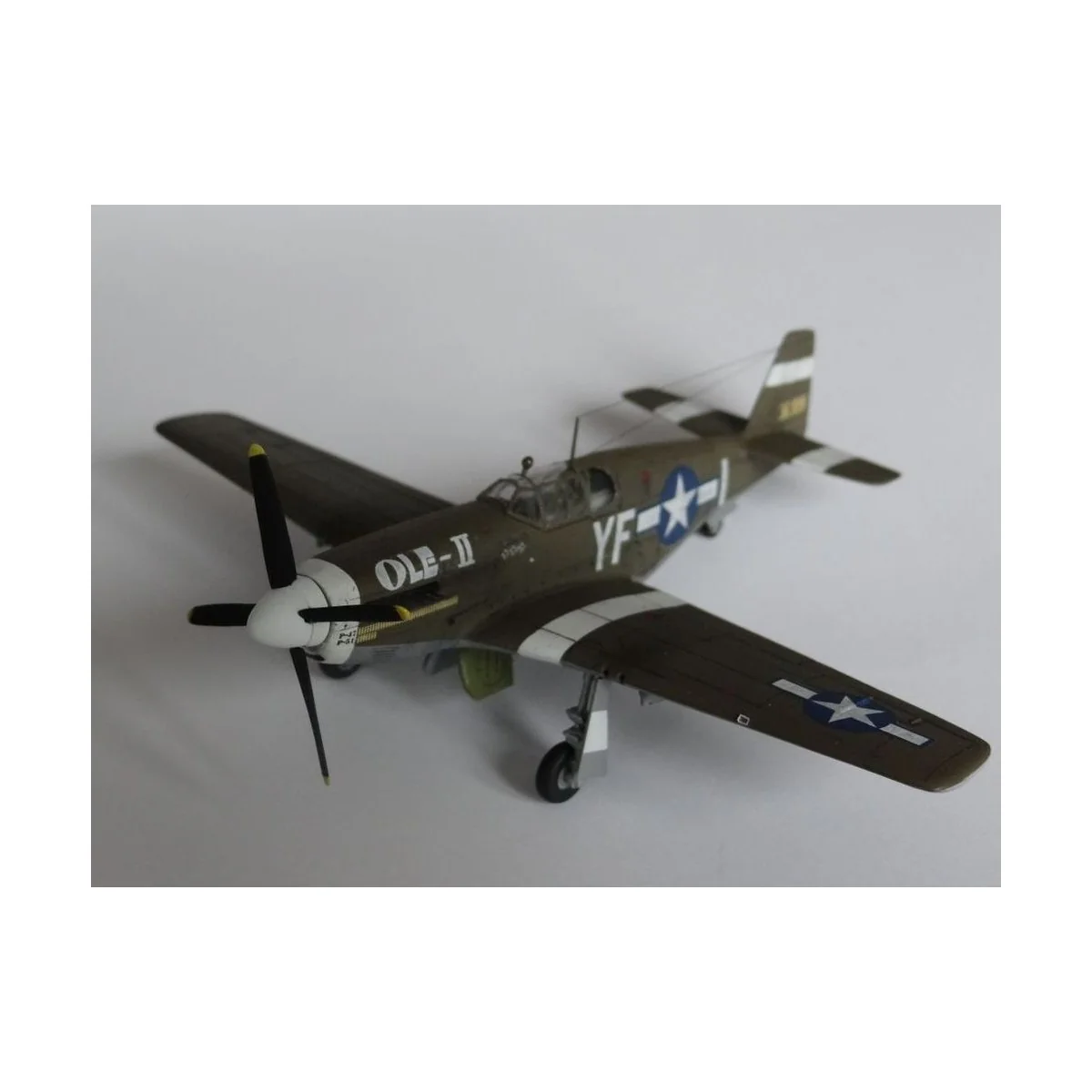 P-51 B-1 BullFrog I, 1/72 - Mistercraft C-46
