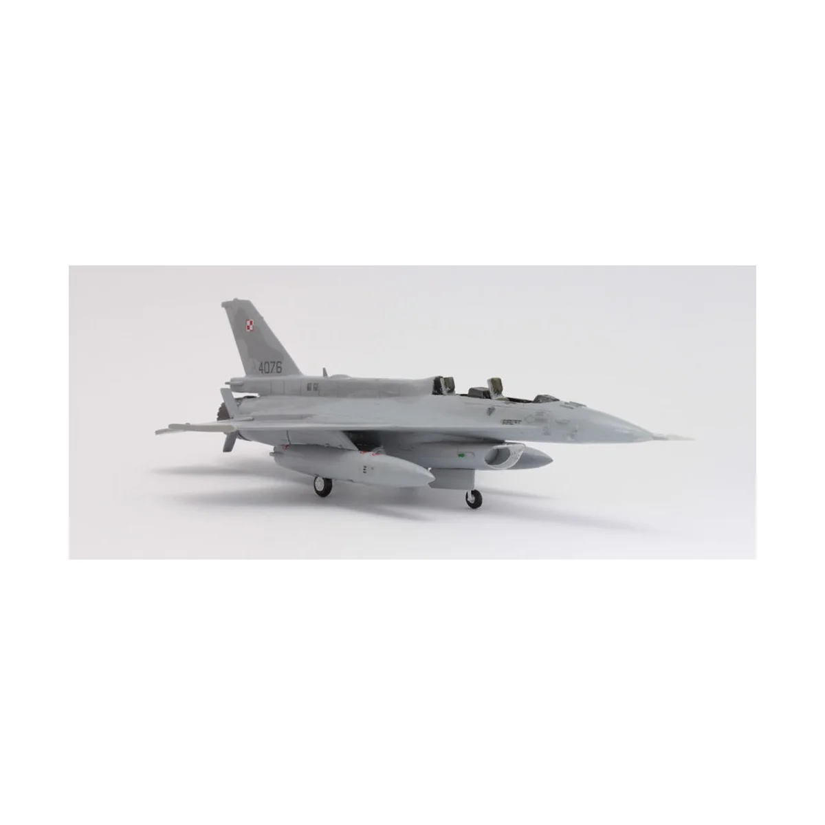 F-16CJ-52+Jastrzab/Hawk, 1/72 - Mistercraft D-116