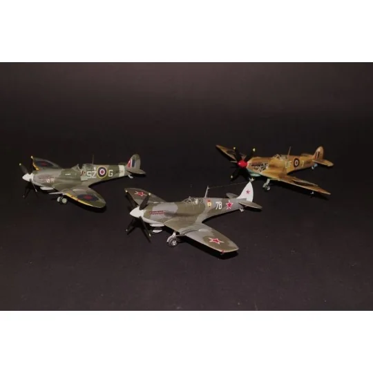 Supermarine Spitfire Mk.Vb, 1/72 - Mistercraft D-203