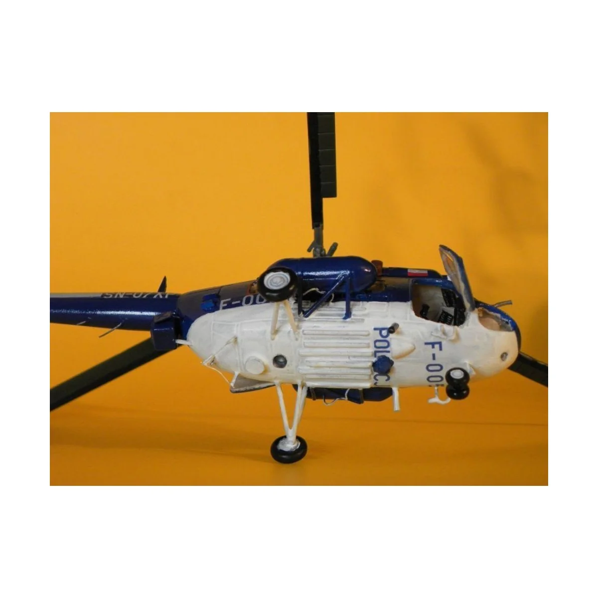 Mi-2 Polizei, 1/72 - Mistercraft D-153