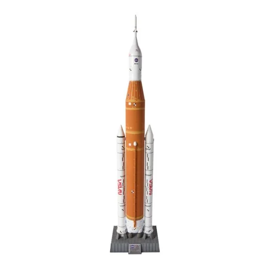 NASA Artemis Space Launch System (SLS) - Revell 03760