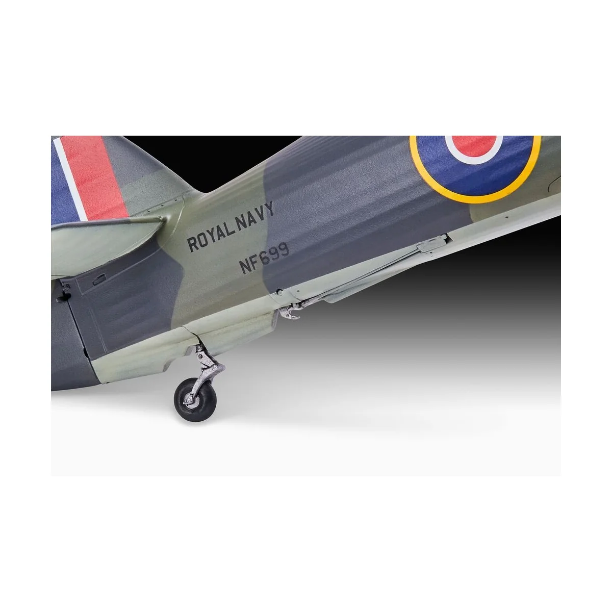 Hawker Sea Hurricane Mk.IIC, 1/32 - Revell 03768