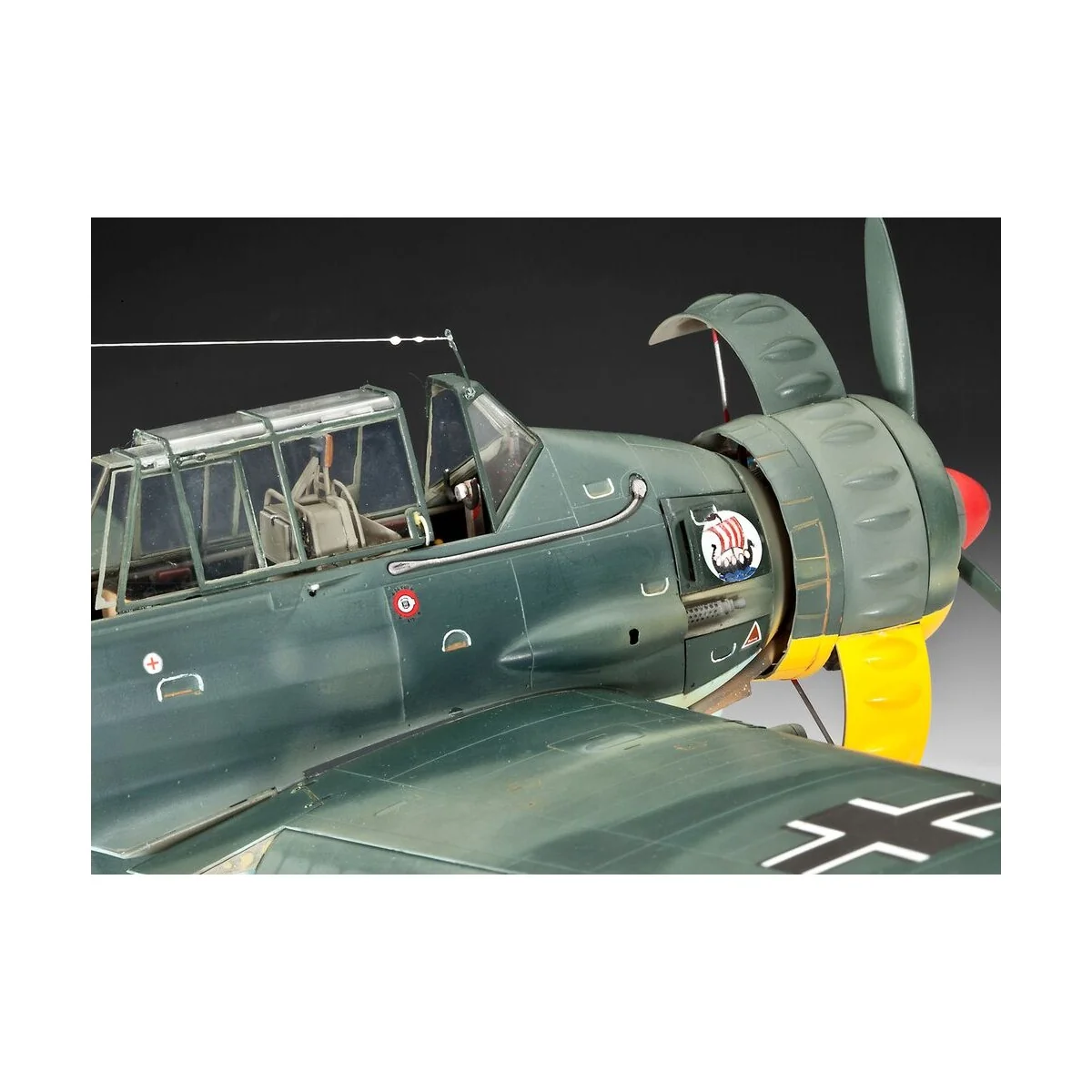 Arado Ar196A-3 Seaplane, 1/32 - Revell 03787
