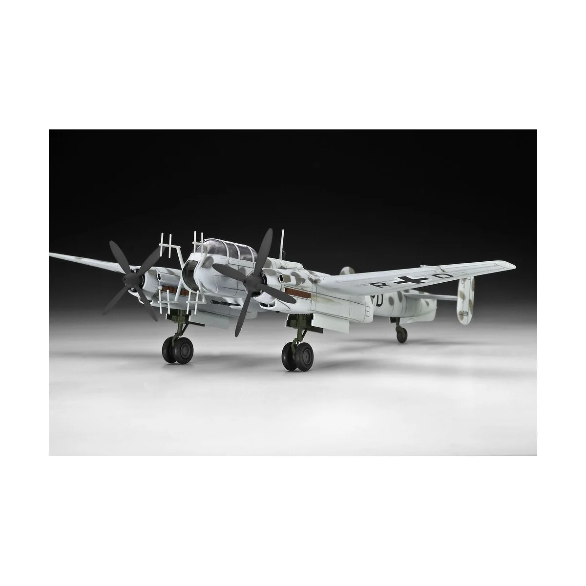 Arado AR-240, 1/72 - Revell 03798